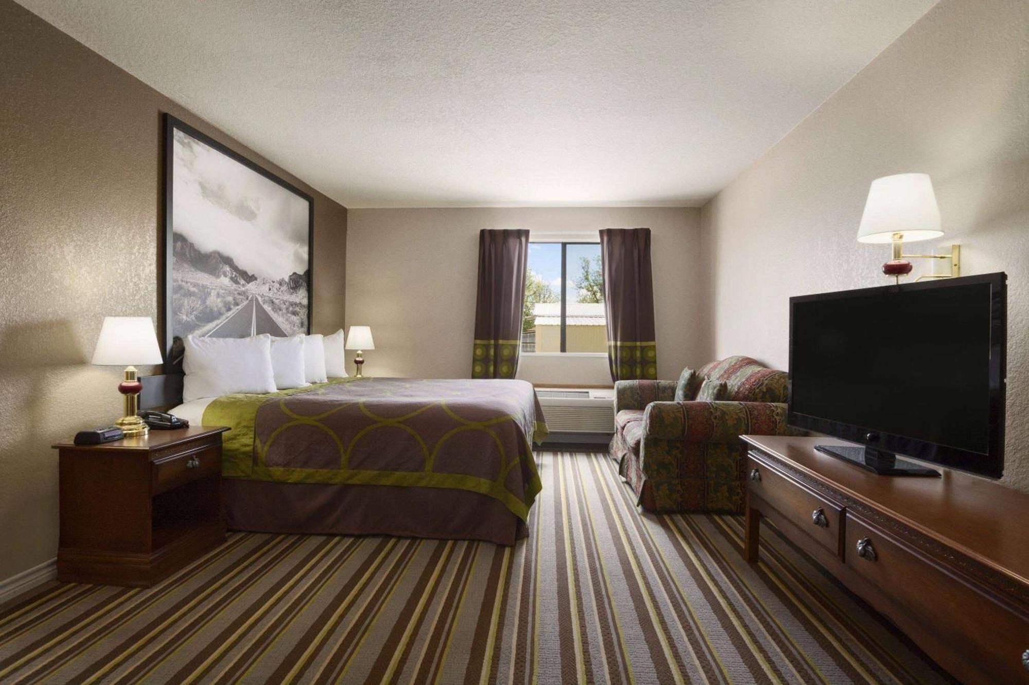 Super 8 By Wyndham Childress Motel Dış mekan fotoğraf